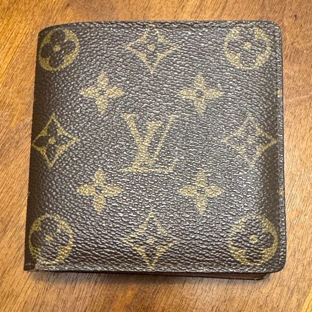 Louis Vuitton Monogram wallet - Brown and Gold